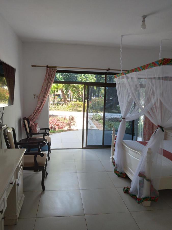 Coconut Tree Village Beach Resort Uroa Exterior foto