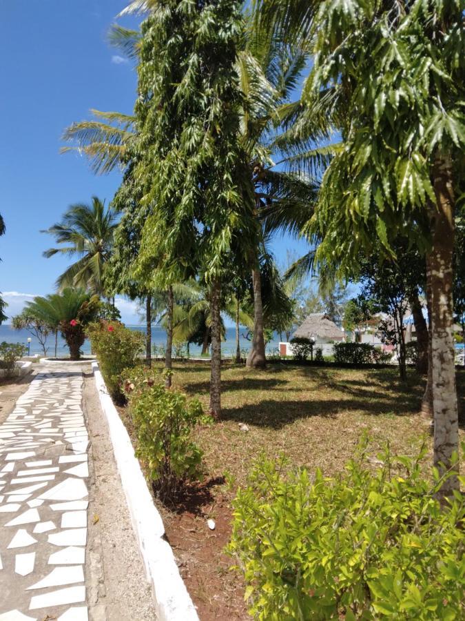 Coconut Tree Village Beach Resort Uroa Exterior foto