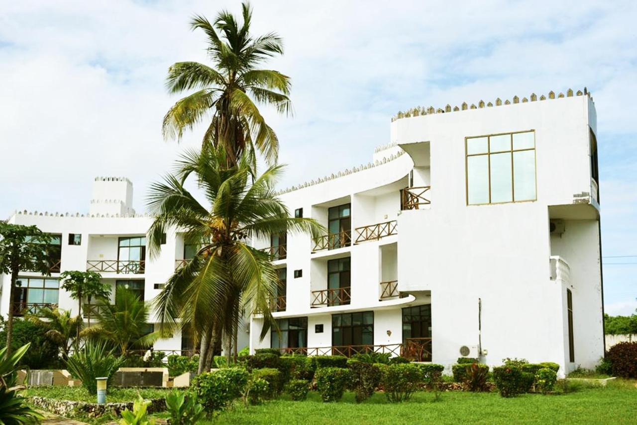 Coconut Tree Village Beach Resort Uroa Exterior foto